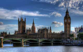 聊聊CBA这场比赛：曼联赛前判断出现偏差